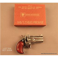 Davis Industries Model D-32 O/U derringer in  factory two-piece cardboard box, .32 cal., 2-1/2"  bar