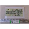 Image 1 : 20 Dollar Bill