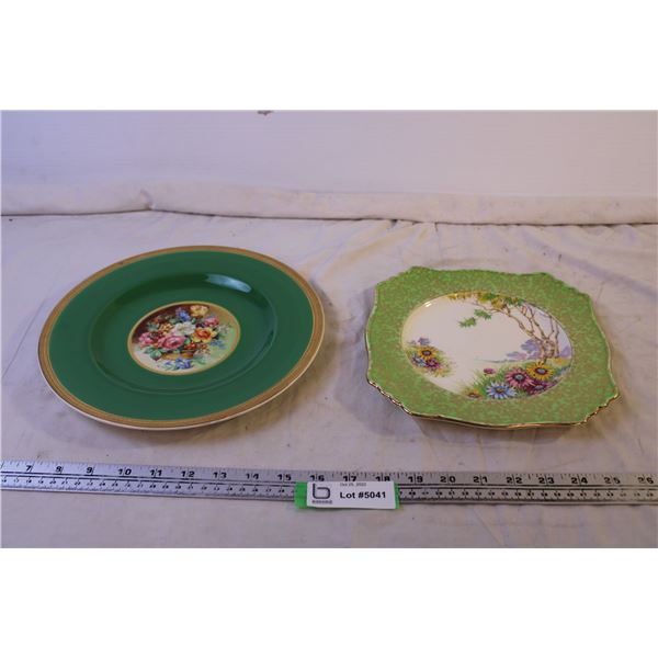 (2) Decorative Plates (Made in England)