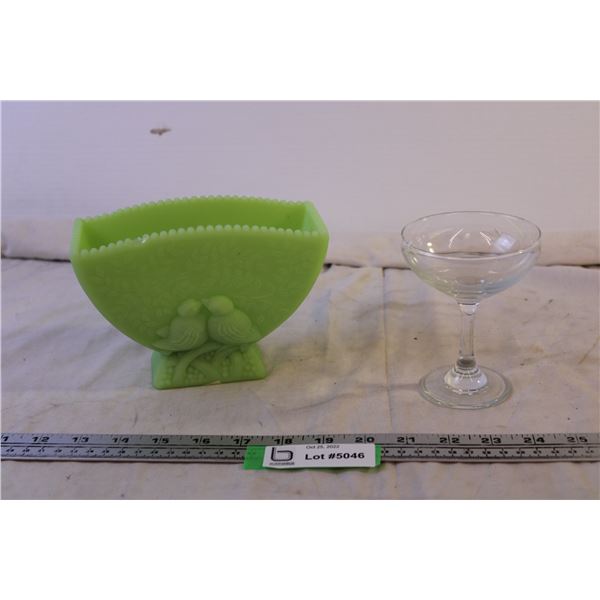 Centrepiece Vase and Champagne Glass