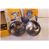 Image 3 : Kodak Movie Light + (2) GE Bulbs