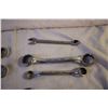 Image 2 : (17) Gray Brand Wrenches