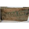 Image 2 : (2) Canada Dry Ginger Ale Crates