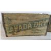 Image 3 : (2) Canada Dry Ginger Ale Crates