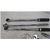 Image 2 : Gray Crescent Wrenches & Pliers - Breaker Bars - Torque Wrench