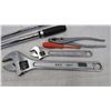 Image 3 : Gray Crescent Wrenches & Pliers - Breaker Bars - Torque Wrench