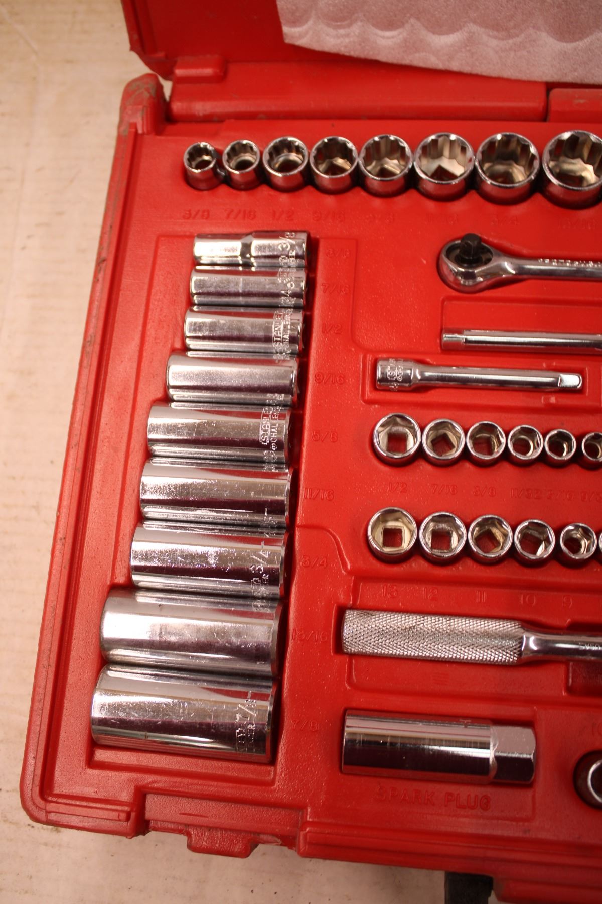 Challenger Socket Set - Bodnarus Auctioneering