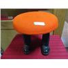 Image 1 : RCMP foot stool