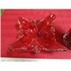Image 2 : Red vase + art glass ashtray