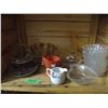 Image 3 : Clear glass bowls, ceramic teapot set + 2-tiered serving trays