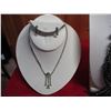 Image 2 : Costume Jewelry with (3) mannequin neck
