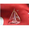 Image 5 : 2X THE BID PRICE - (4) Swarovski Crystal ornaments (sailboat chipped)