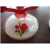 Image 5 : Vintage Glass Bowl + (2) candle holders - white/red