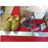 Image 2 : Fruit crate, wooden shoes, postal scale + misc
