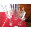 Image 2 : Decanters, vases, candle sticks