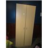 Image 1 : 2-door wardrobe