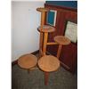 Image 2 : 5-tiered plant stand - 36" tall