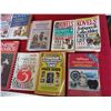 Image 3 : (9) Antique + Collectibles guides