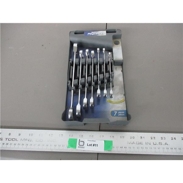 Mastercraft ratchet + wrenches