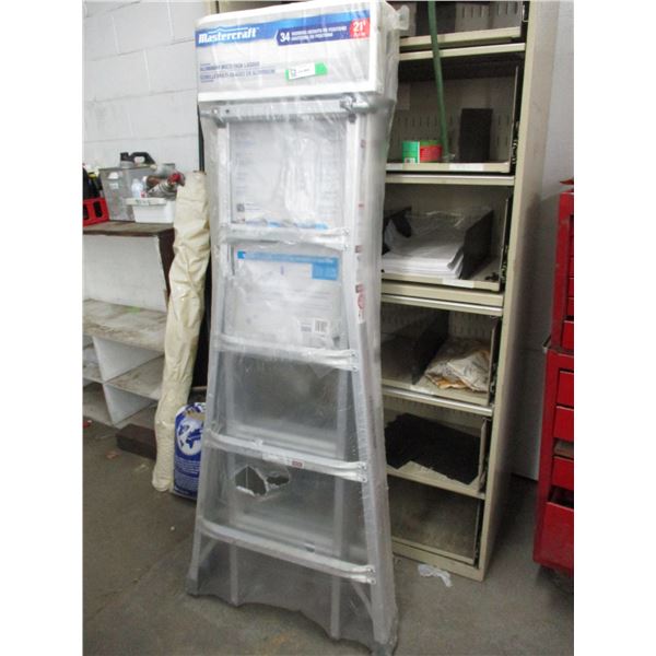 Mastercraft aluminum 21 ft multi purpose ladder (new)
