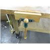 Image 4 : Small workbench with vise (73x32x41) on casters, with extension cord