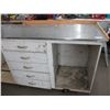 Image 4 : Workbench steel top on casters - 98L 22W 39T