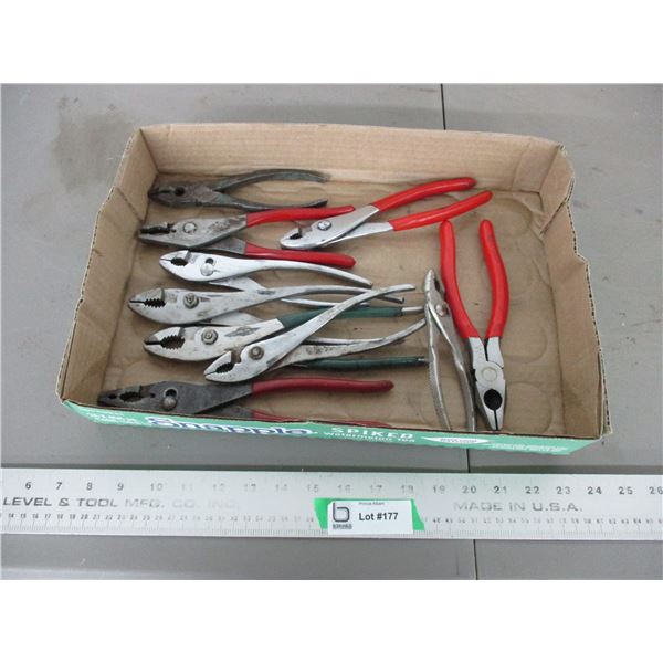 Pliers