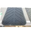 Image 2 : Pair of new mudflaps