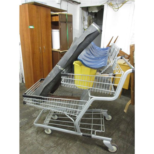 Shopping cart with floor mat, misc