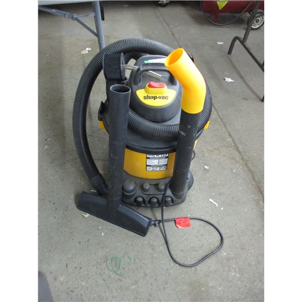 10 Gal shop vac (working)