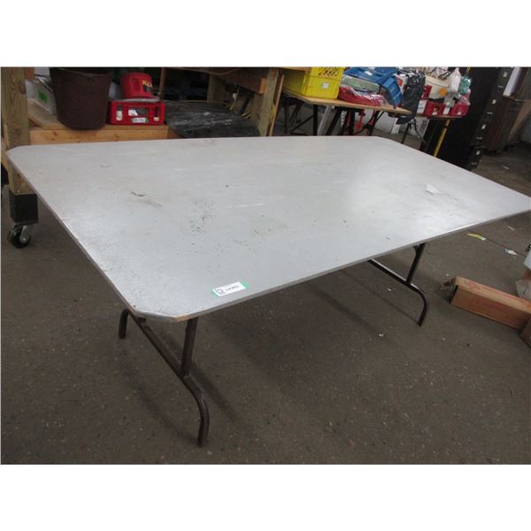 Wooden table - 78x38