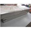 Image 4 : Delta (no key) truck storage box - 68" long