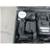 Image 5 : Hitachi 18V hammer drill 2 batteries, charger, flashlight, in case
