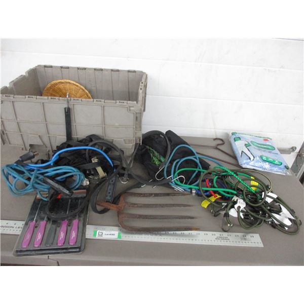Bungee cords, electrical cord, screwdrivers, misc