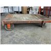 Image 4 : 4 wheeled cart - 4ft x 32" - on casters