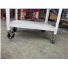Image 3 : 2-tiered shelf on casters - 40" tall