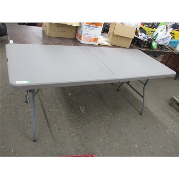 Plastic folding table - 6ftx29" wide