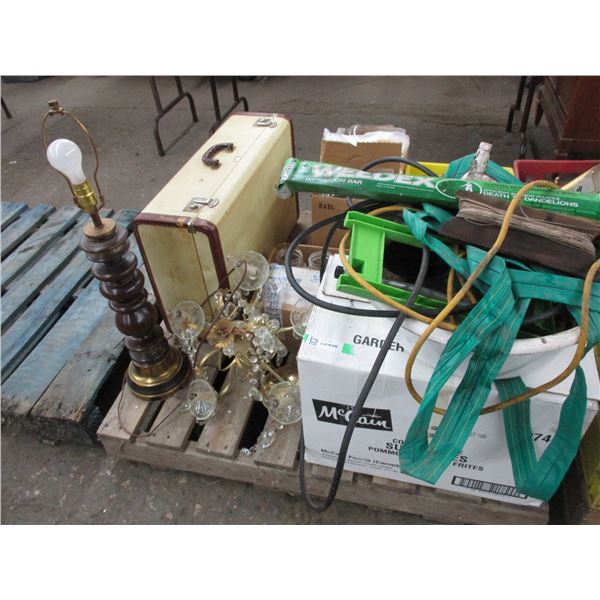 Pallet with Jars, Chandelier with prism, luggage