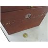 Image 5 : Ducks Unlimited storage chest wooden - 11.25x14x10" tall + misc