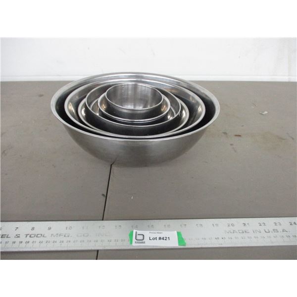 Stainless steel bowl set