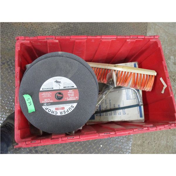 Tote with organizer, hacksaw, chop blades