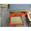 Image 3 : Craftsman table saw with work station
