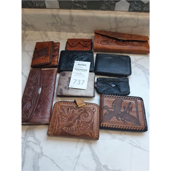 Assortment of Vintage Wallets Cat A