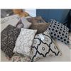 Image 1 : Assortment of Cushions Cat A