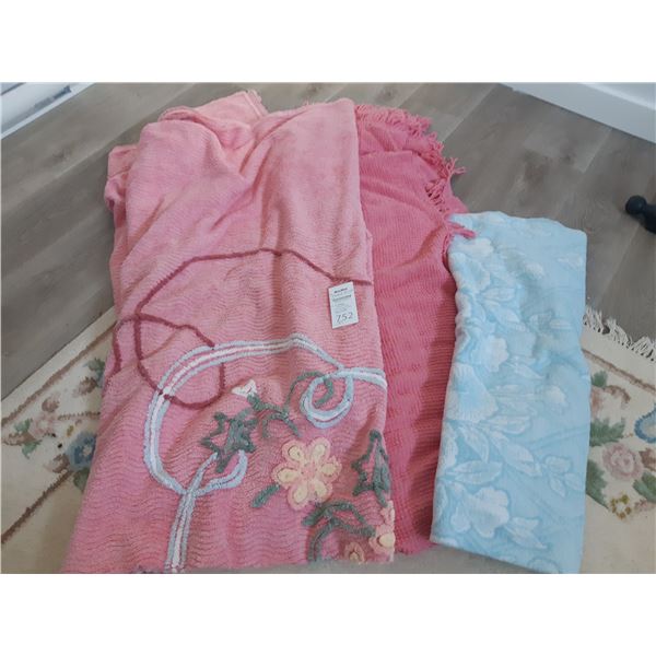 Vintage Chenille Bedspread Cat A