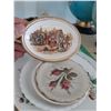 Image 4 : Assortment of China Dishes Cat A