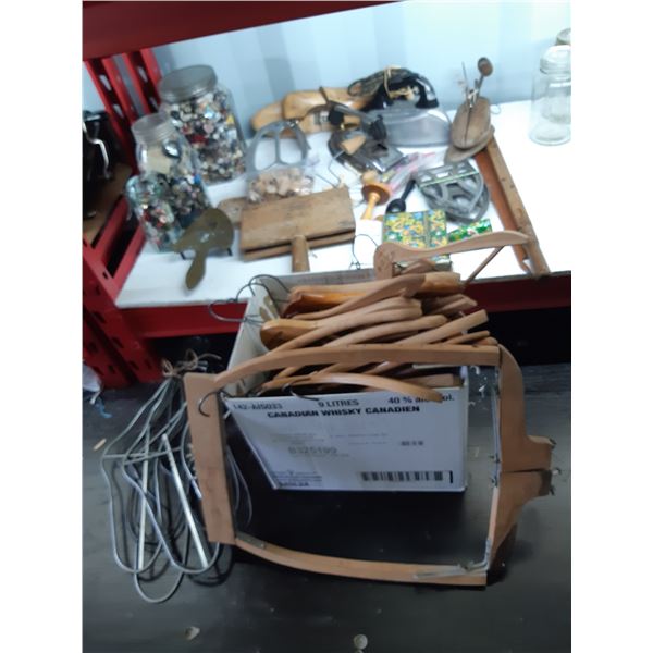 Antique & Vintage Cat B