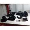 Image 1 : Black Dishes from France & More Cat B