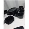Image 7 : Black Dishes from France & More Cat B