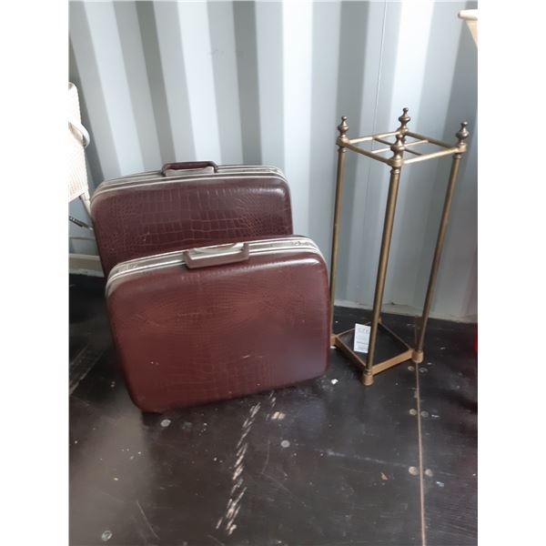 Brass Umbrella Std & Samsonite Luggage Cat C